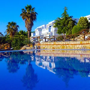 4* Resort Agionissi